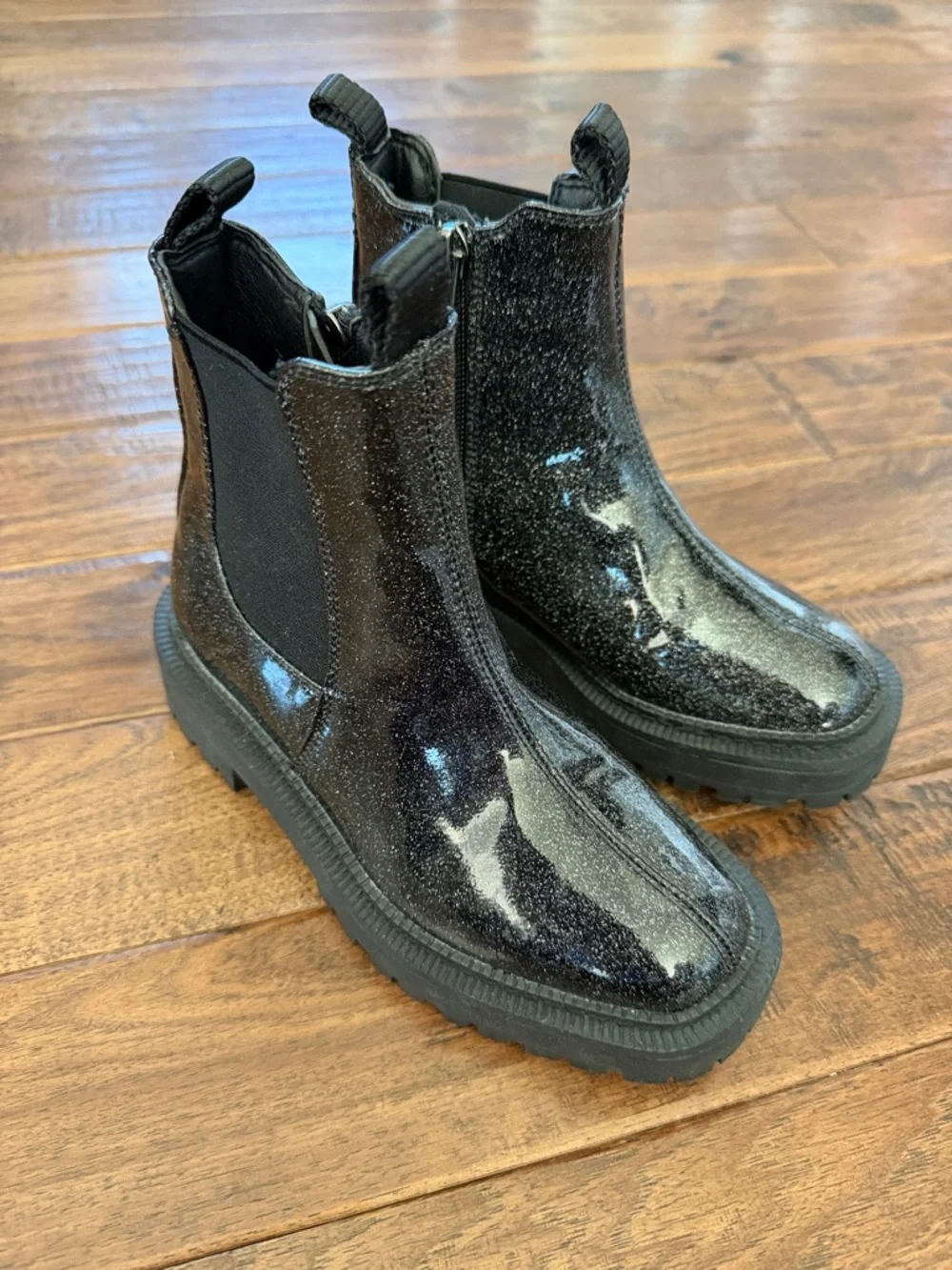 Sam Edelman Black Sparkle Patent Leather Laguna Chelsea Boots Gunmetal size 2